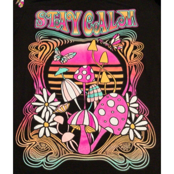 Weekend Warrior Groovy "Stay Calm" Mushroom Shirt Black Pink Women’s Size Small - Picture 2 of 4
